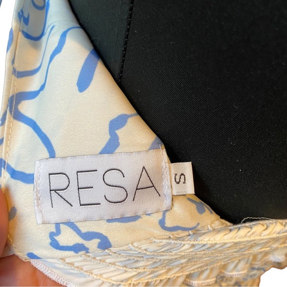 RESA Alex Mini Dress in Matisse - Picture 5 of 8